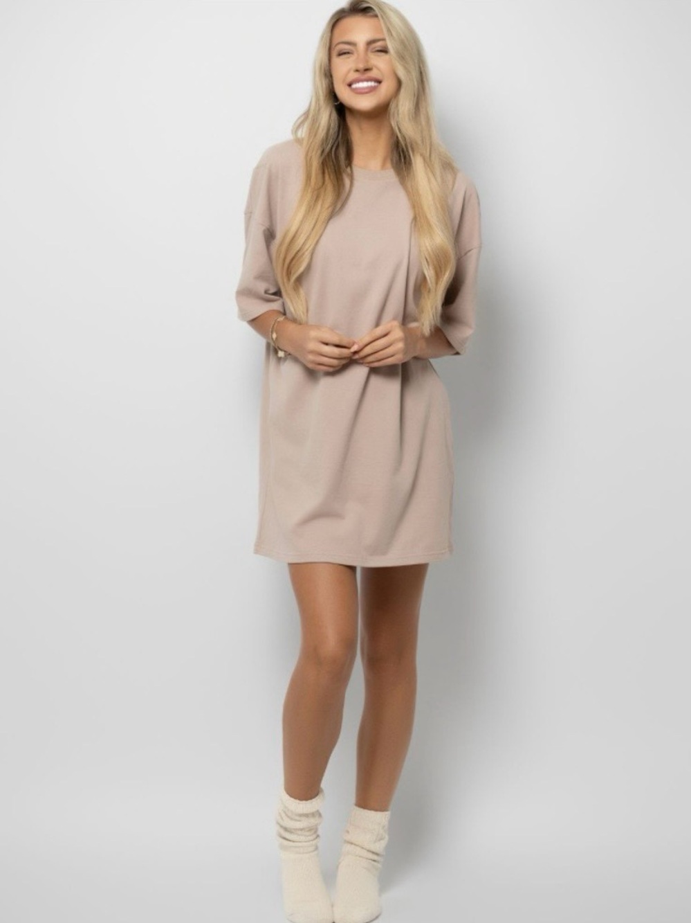 Comfrt Women's Oversized Short Sleeve Tee in Taupe